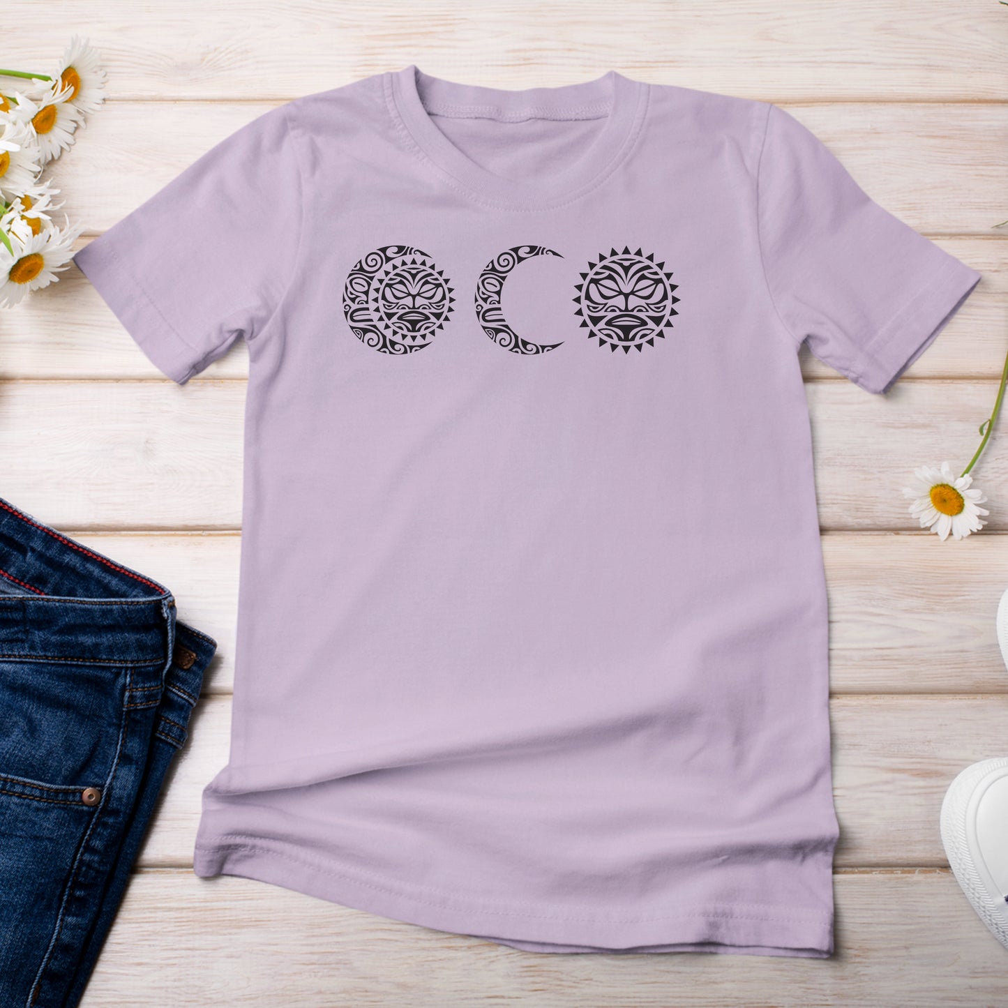 Maori Sun Moon Design T-shirt