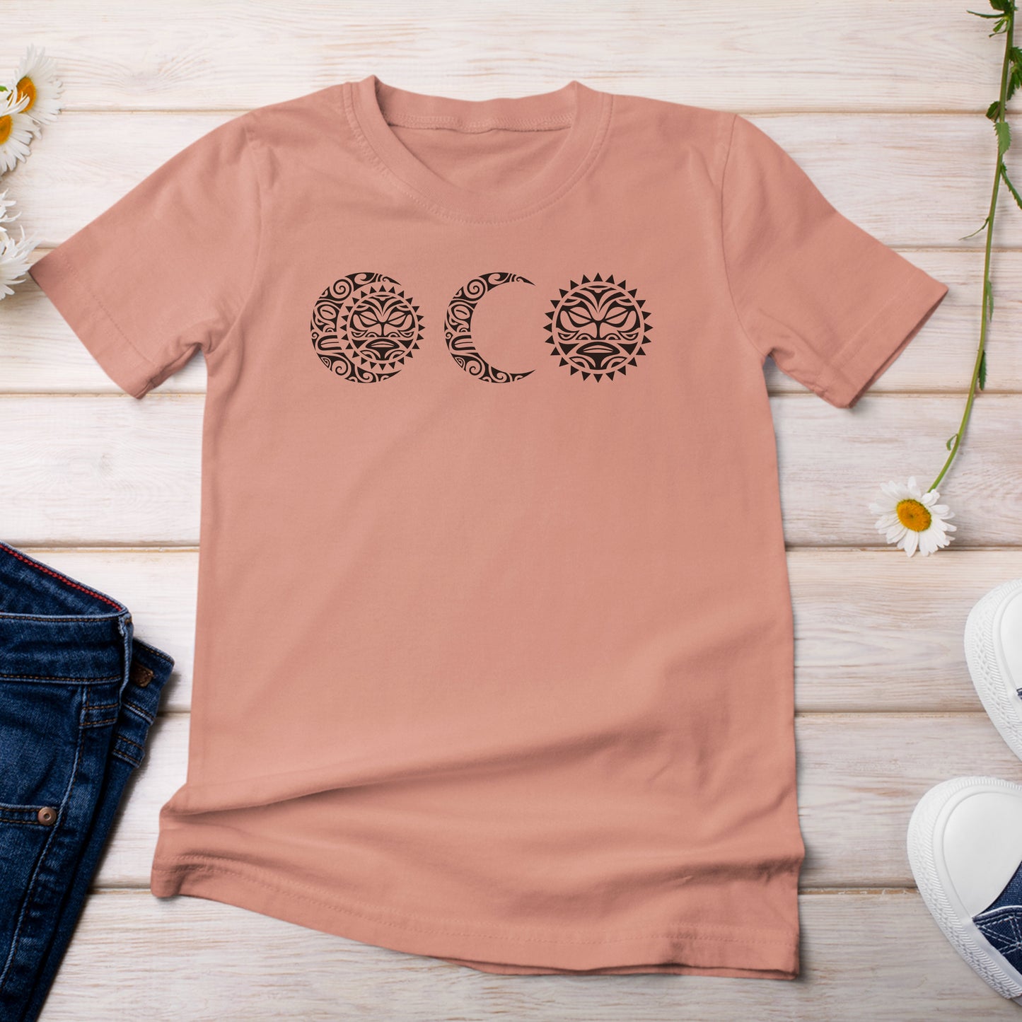 Maori Sun Moon Design T-shirt