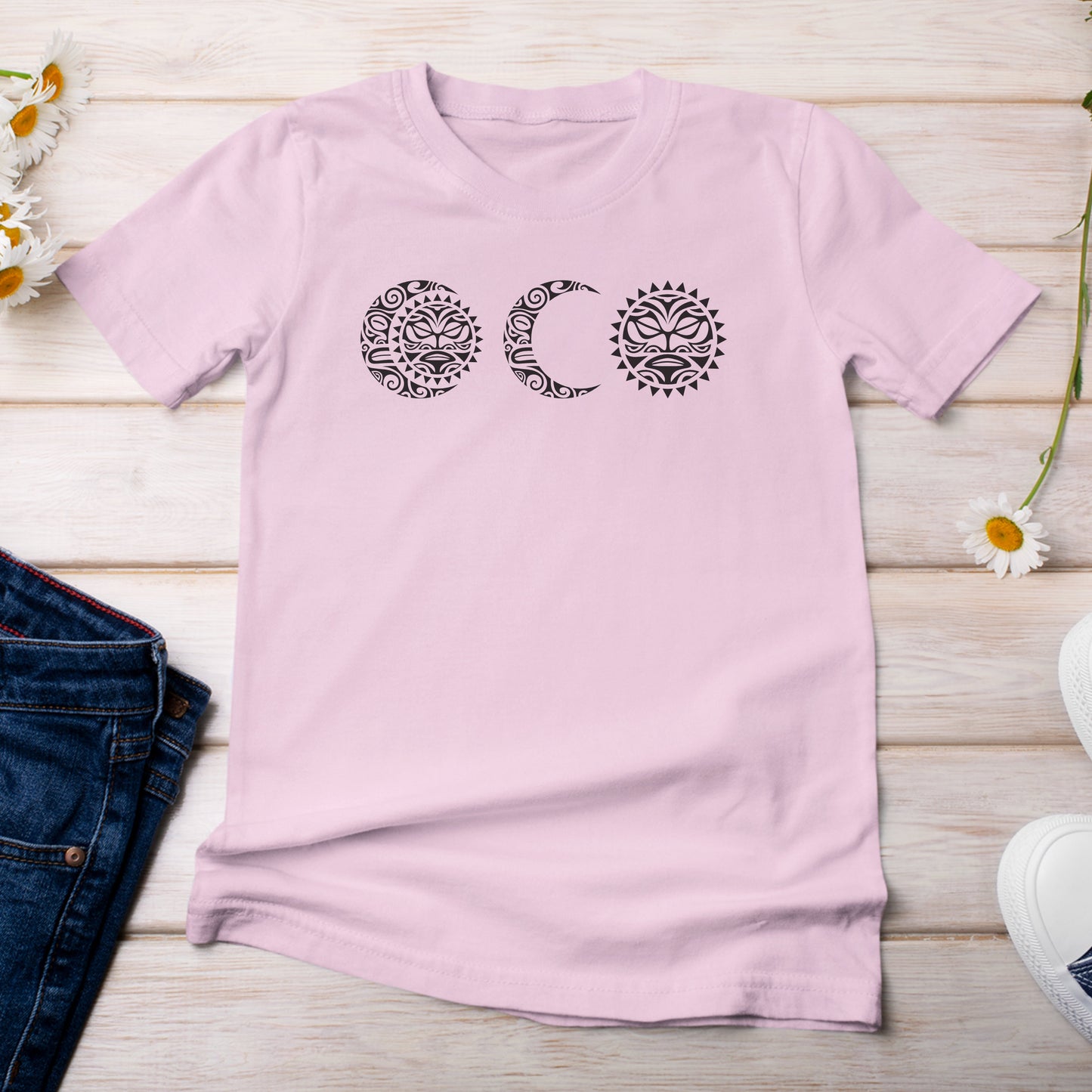 Maori Sun Moon Design T-shirt